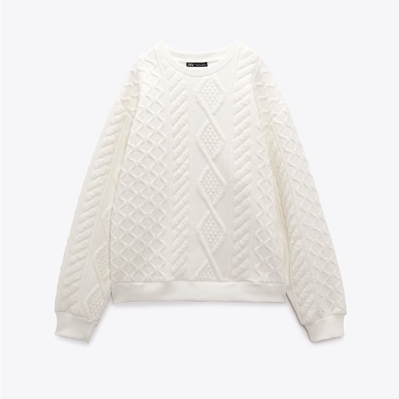 Zara Set - Ecru Quilted Sweatshirt & Skirt - Picture 14 of 17